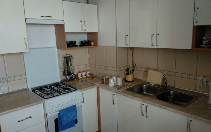 Продаж трьохкімнатної квартири, с. Малехiв. м. Львів
