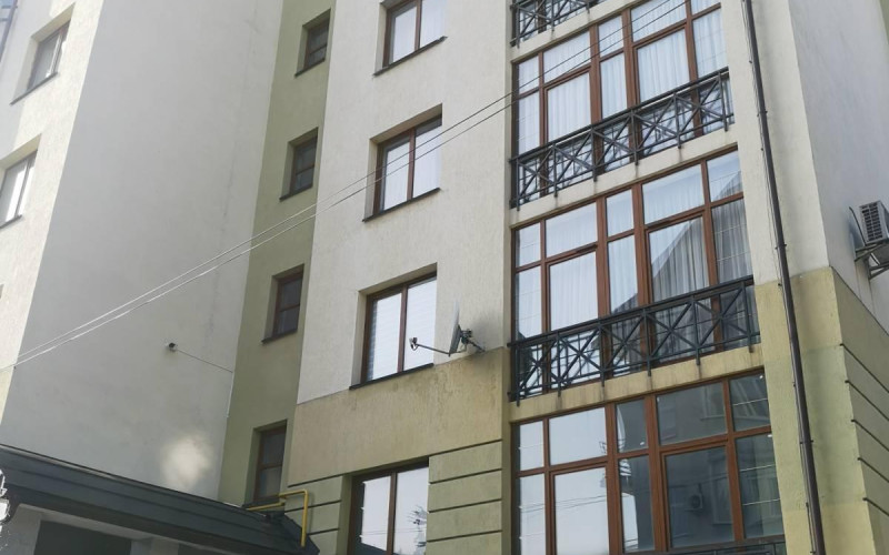 Продаж трьохкімнатної квартири, Мечникова вул. м. Львів