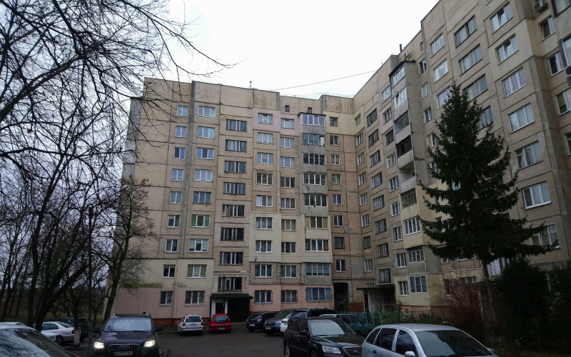 Продаж трьохкімнатної квартири, Кульпарківська вул. м. Львів