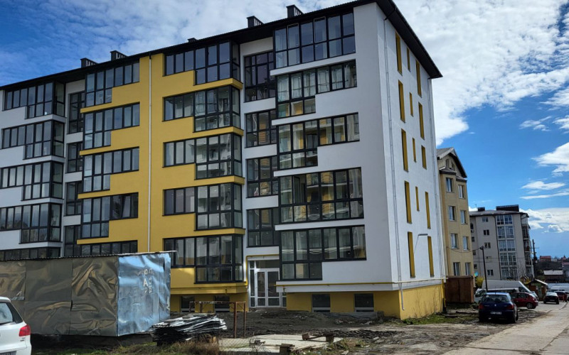 Продаж однокімнатної квартири, вул. Центральна, с. Солонка. м. Львів